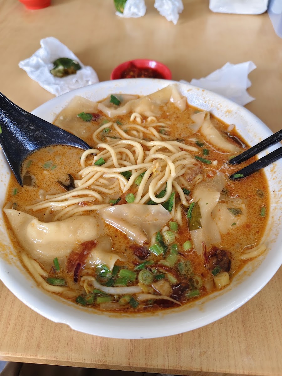Soto & Laksa House Photo 4