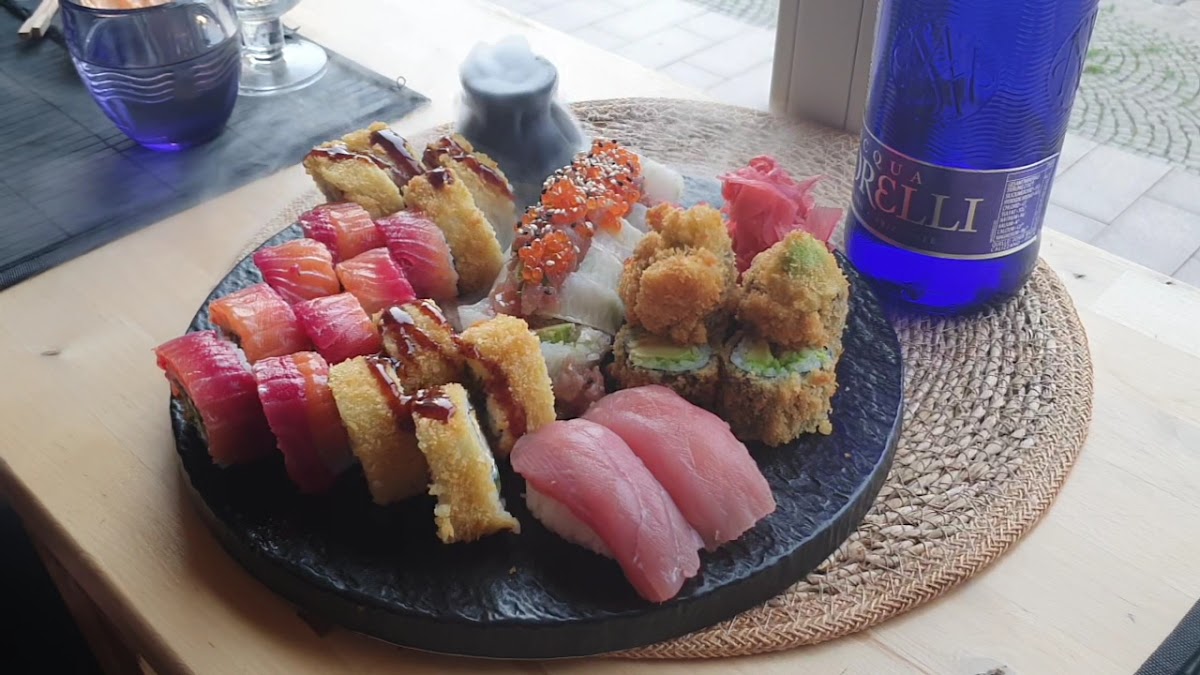 YuuKoKo Sushi Photo 2