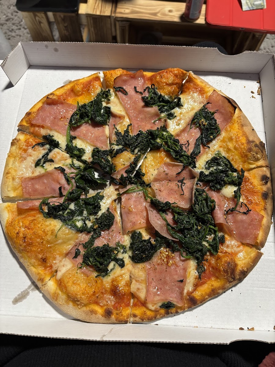 Pizzeria Juju EXPRESS Photo 2