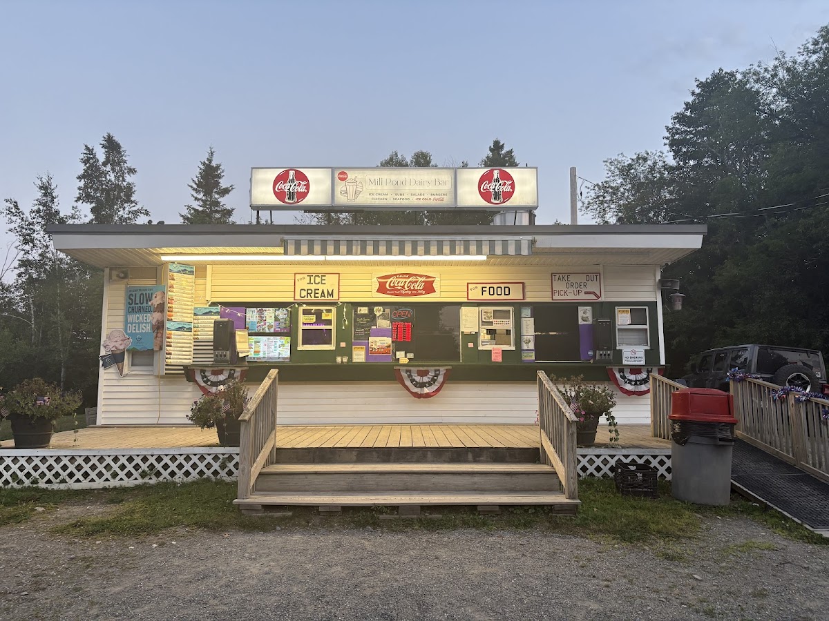 Mill Pond Dairy Bar Photo 3