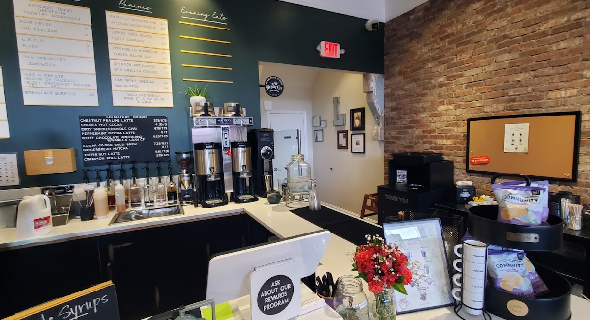 Lincoln House & Co. Coffee Shop