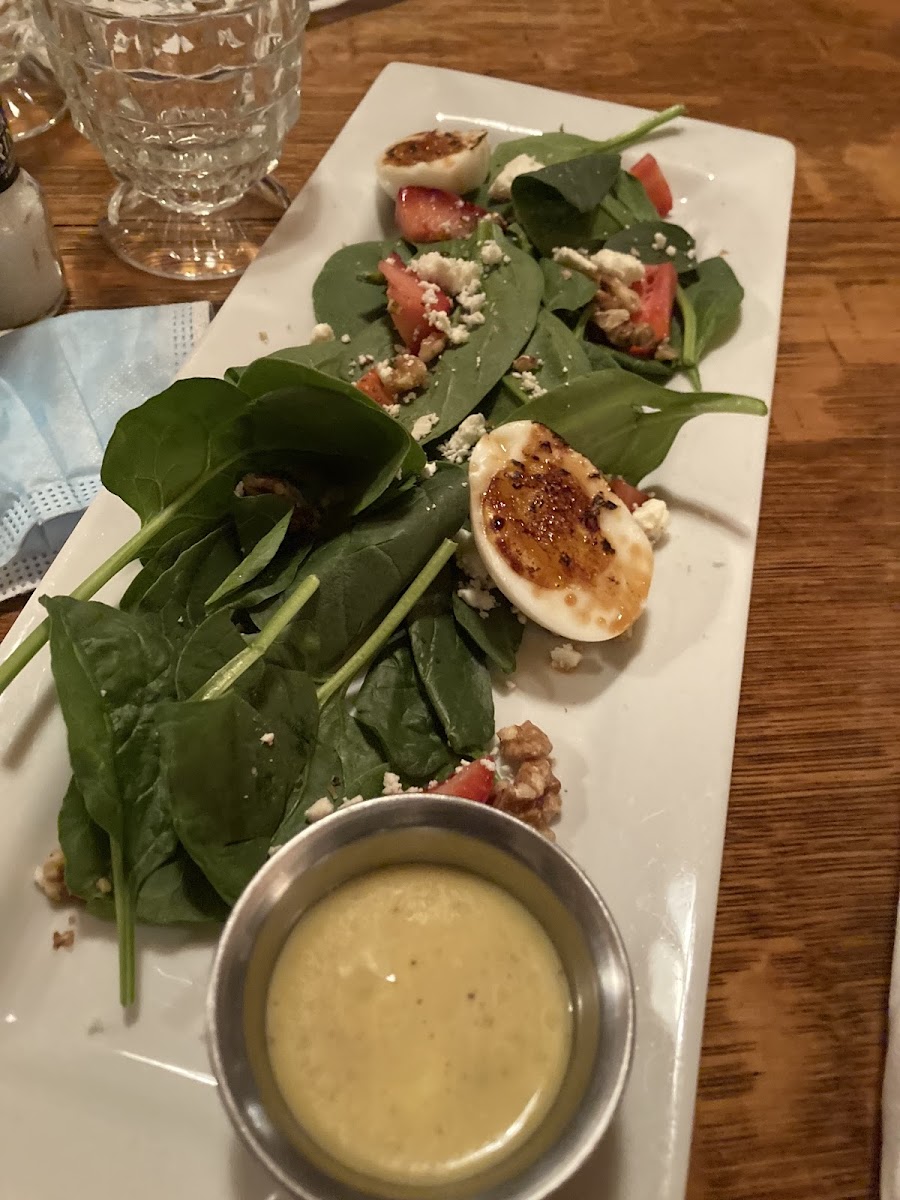 Fredericka's Restaurant and the Loose Moose Bar & Grille Photo 10