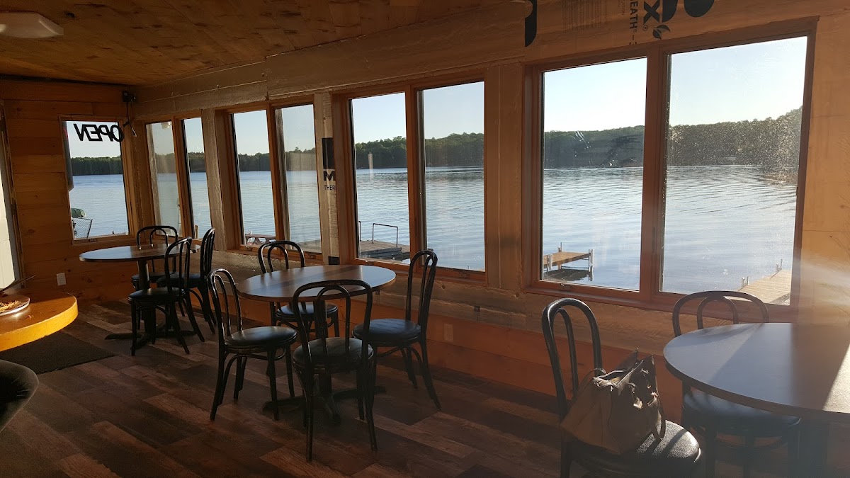 Cisco Lake Bar and Resort Photo 3