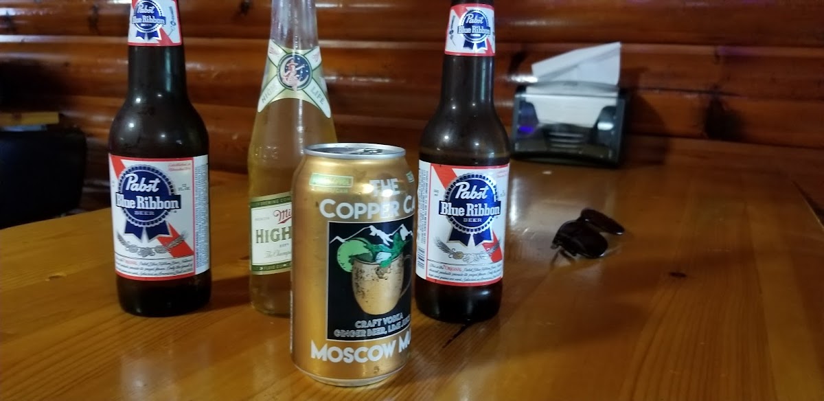 Cisco Lake Bar and Resort Photo 8
