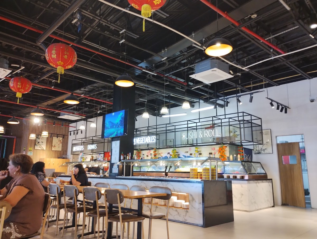 Huayuan Buffet 华苑 Photo 3