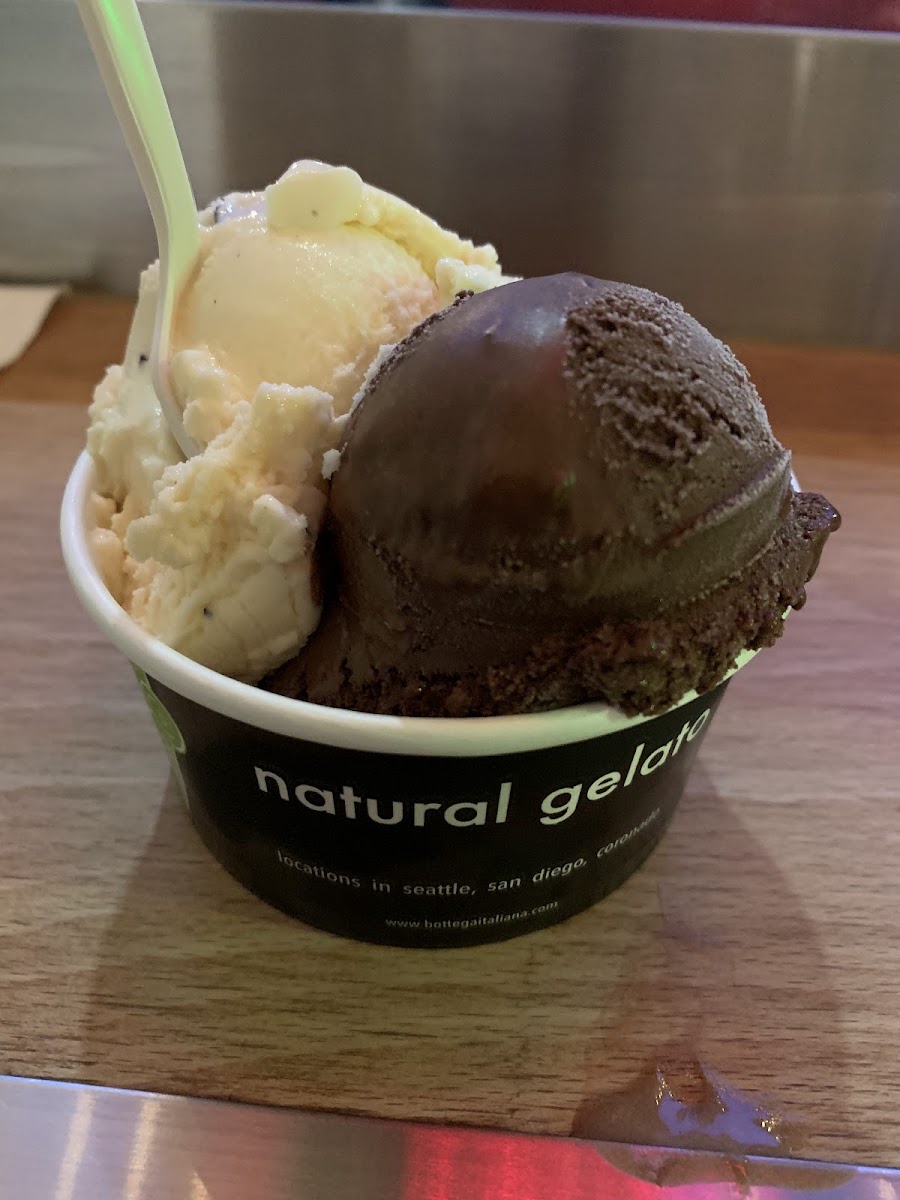 Bottega Gelato Photo 9