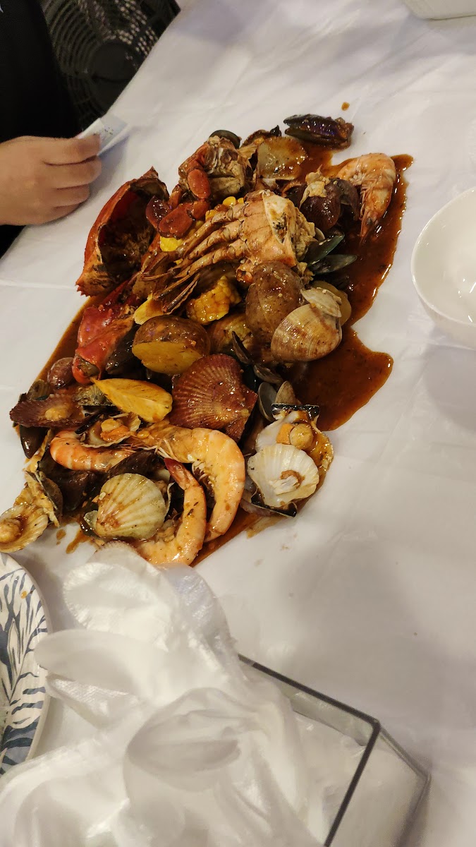 Aligue Seafood Restaurant Photo 2