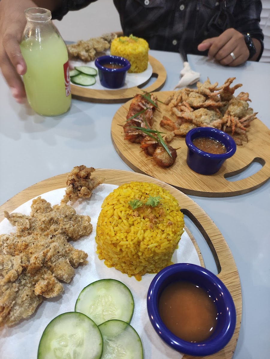 Aligue Seafood Restaurant Photo 5