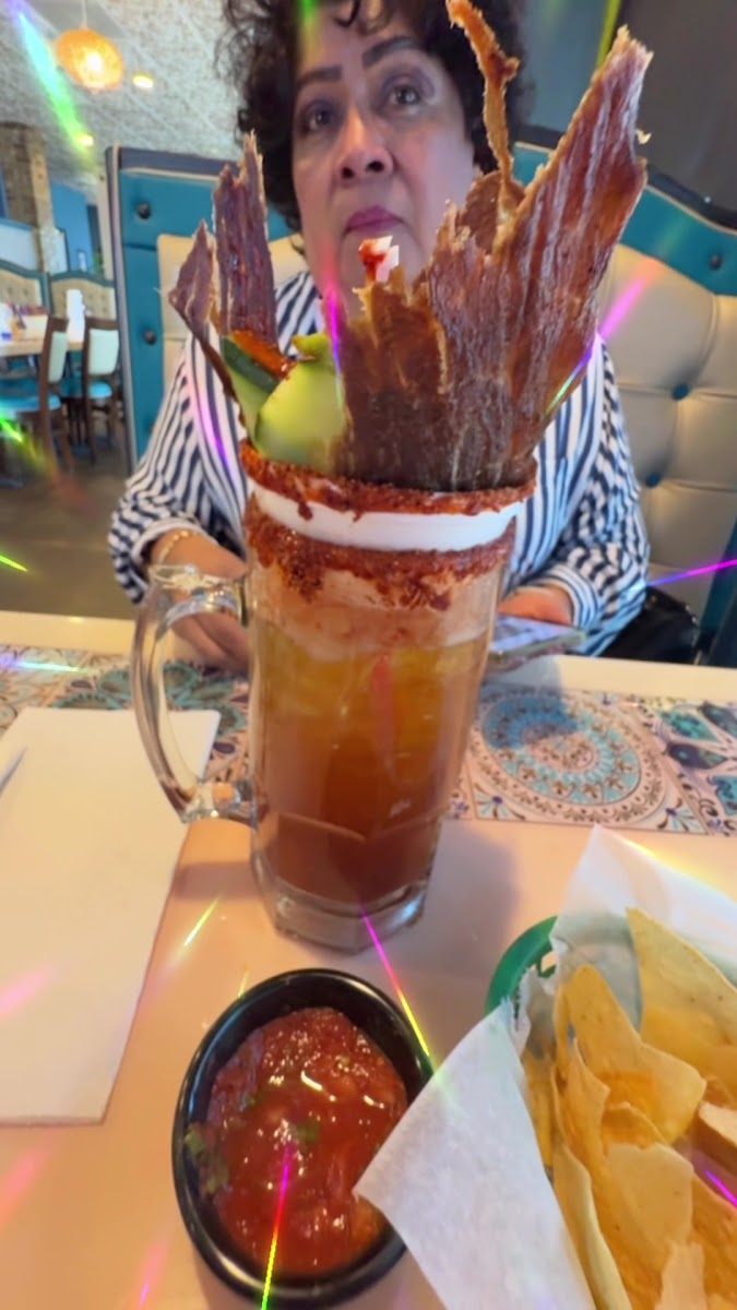 LOS PLEBES SEAFOOD & GRILL Photo 2