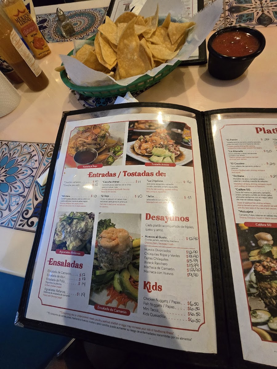 LOS PLEBES SEAFOOD & GRILL Photo Menu 7