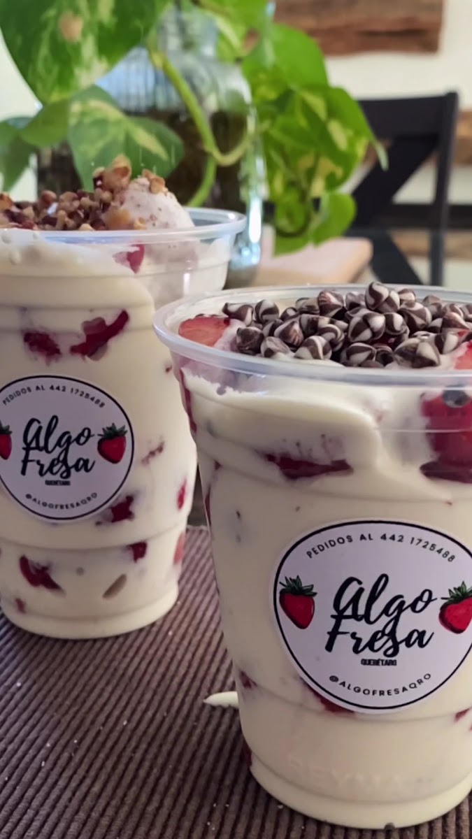 Algo Fresa Qro - Fresas con crema Photo 2
