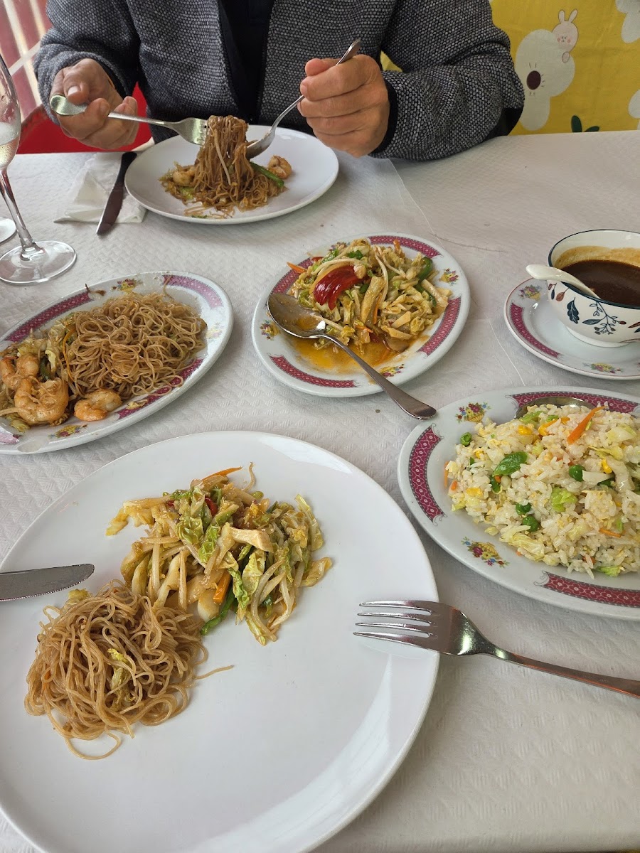 Long Cheng Photo 3