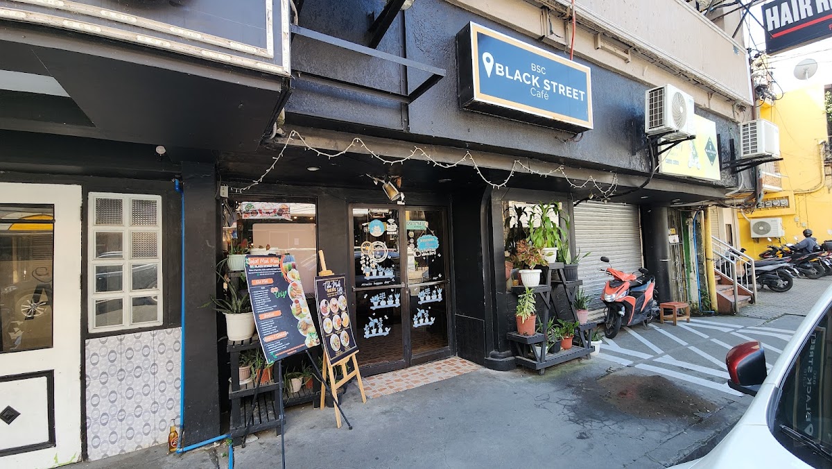 Black Street Cafe