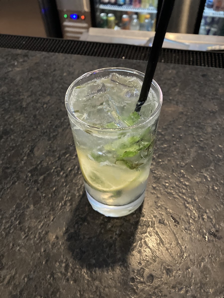 Hangry Hobo’s Pub & Grub Photo 7