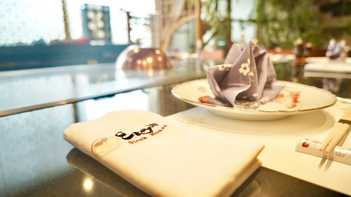 Ebeya Steak House Photo 3