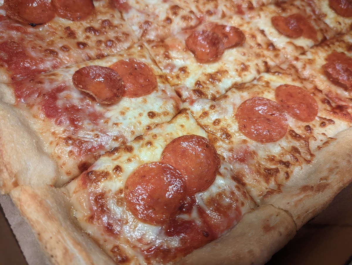 Gaetano's Pizzeria Photo 3