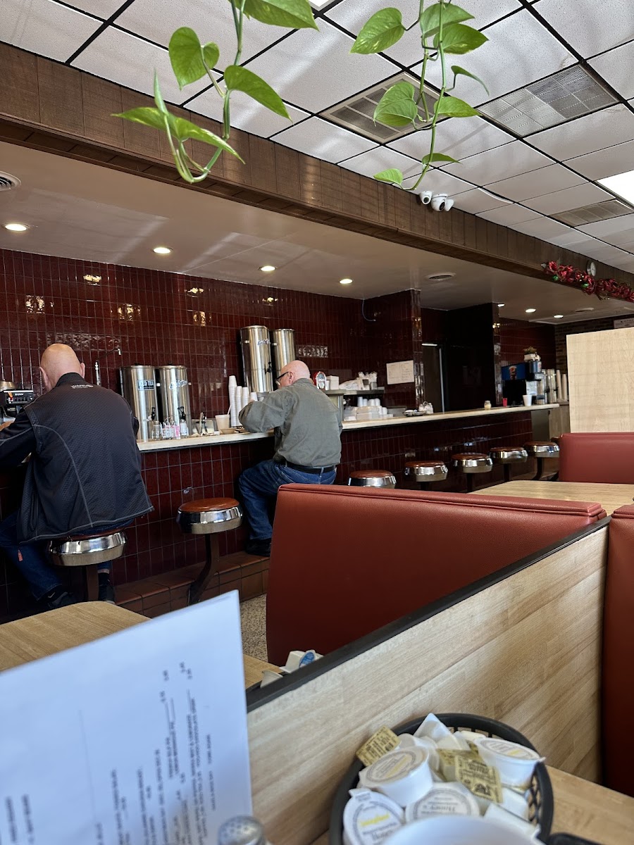 Peach Blossom Diner Photo 4