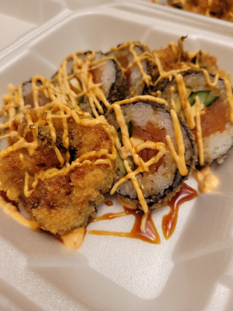 Yan's Sushi & Grill Photo 5