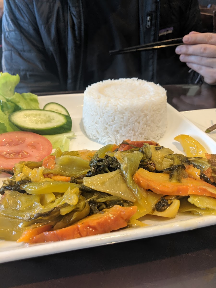 Simple Asian Vegetarian Cuisine Photo 9