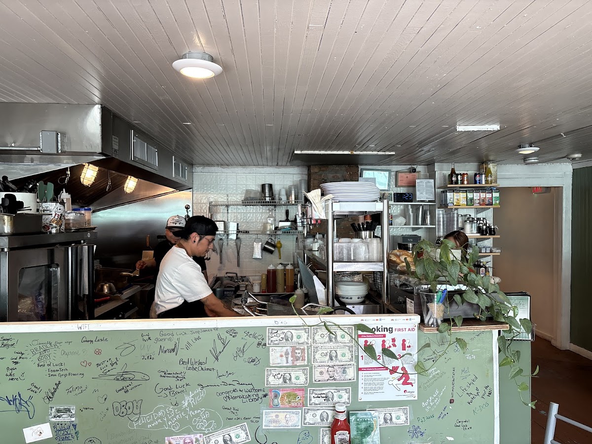 Layla's Breakfast & Lunch Photo 7