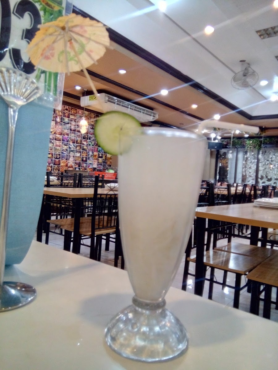 Tessie's Grills & Roasters Restaurant (TG&R) Photo 5