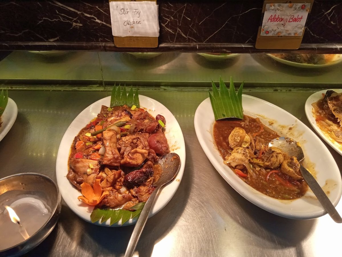 Tessie's Grills & Roasters Restaurant (TG&R) Photo 8