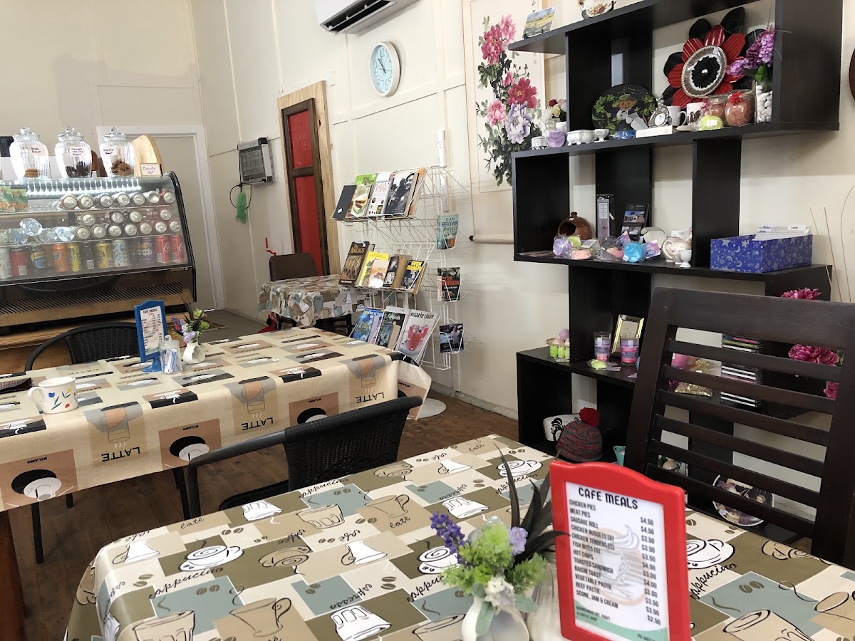 Barmedman Arts Crafts andCoffee Shop Photo 3