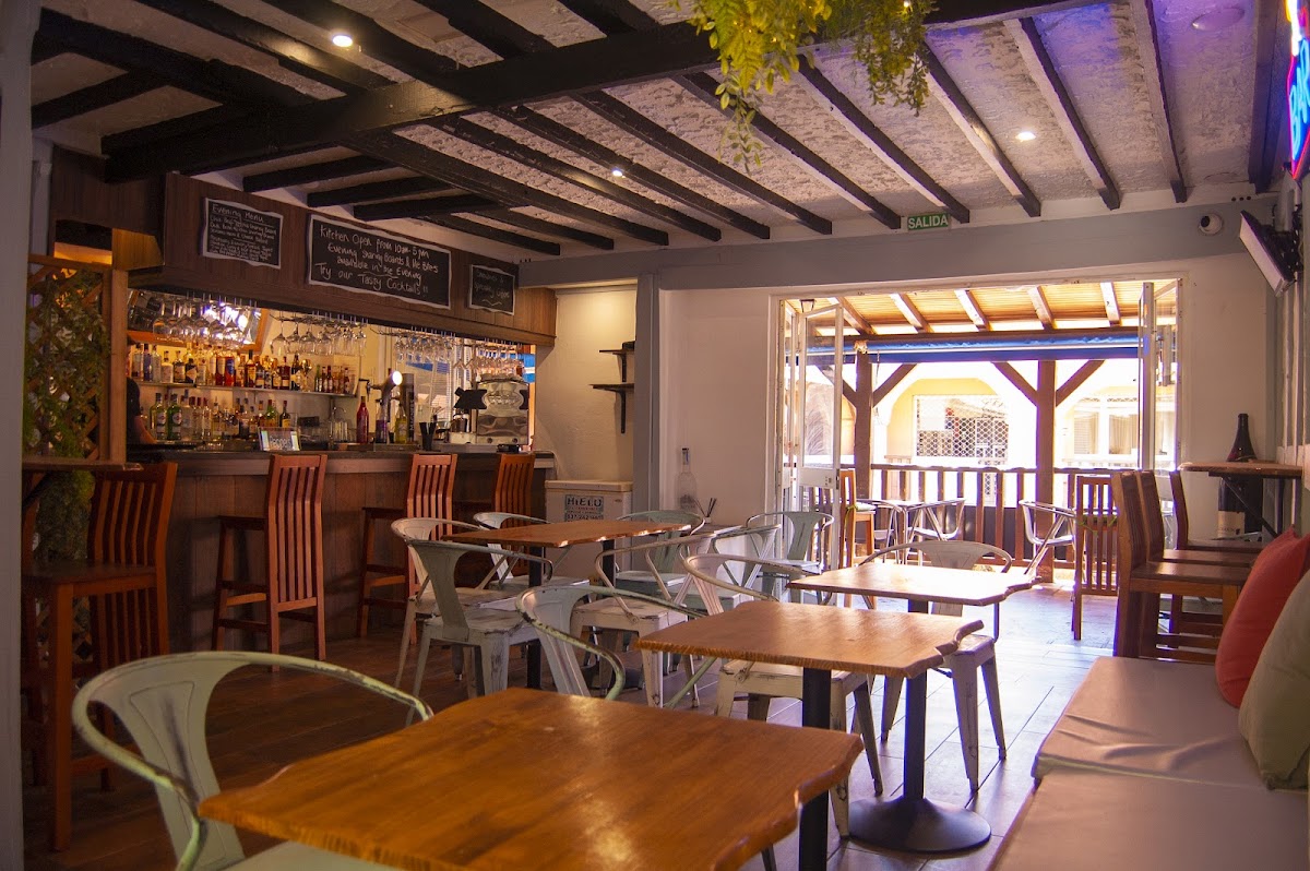 Peppers Bar & Kitchen