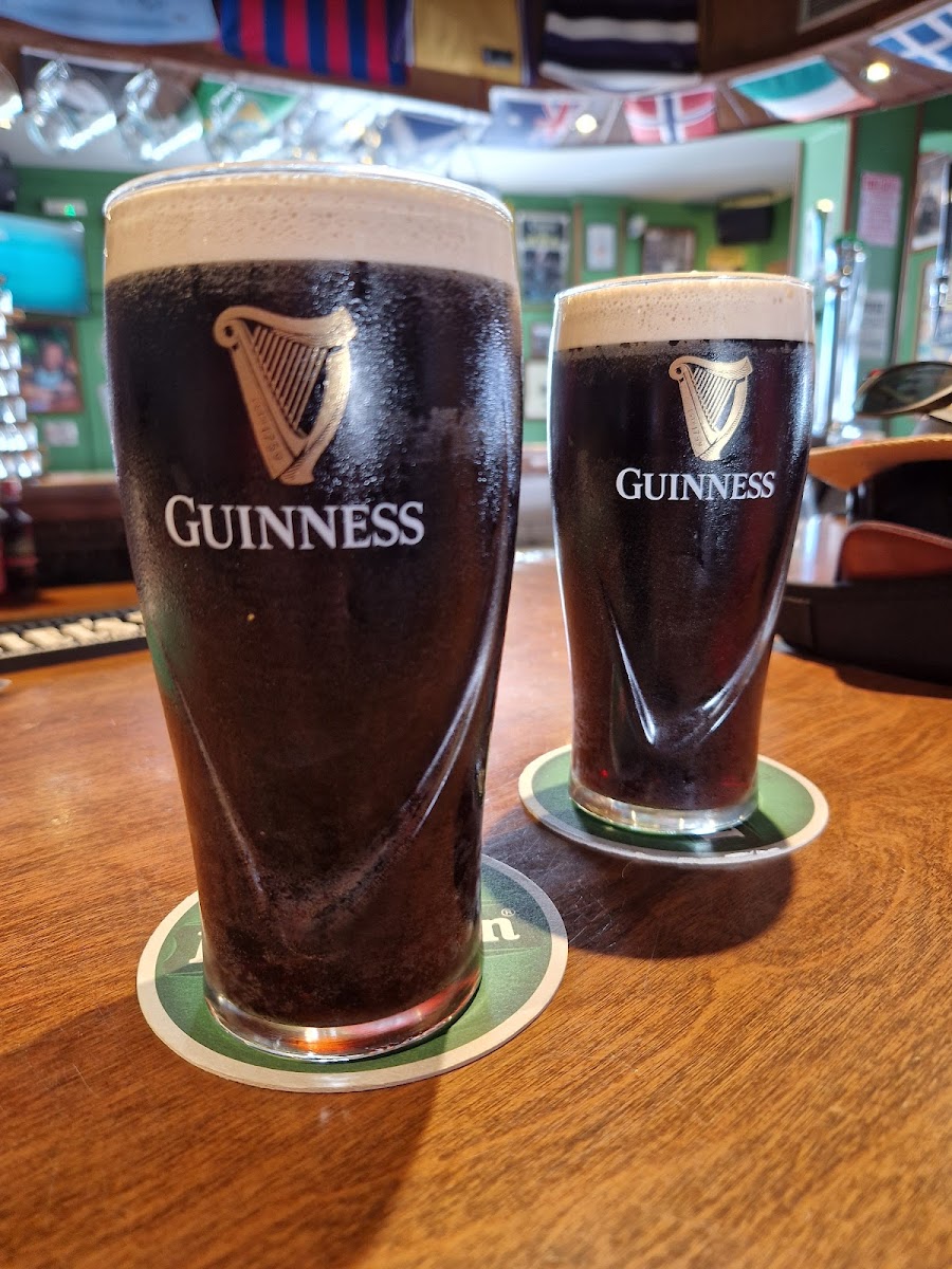 Fun Pub Sports Bar & Restaurant Photo 6