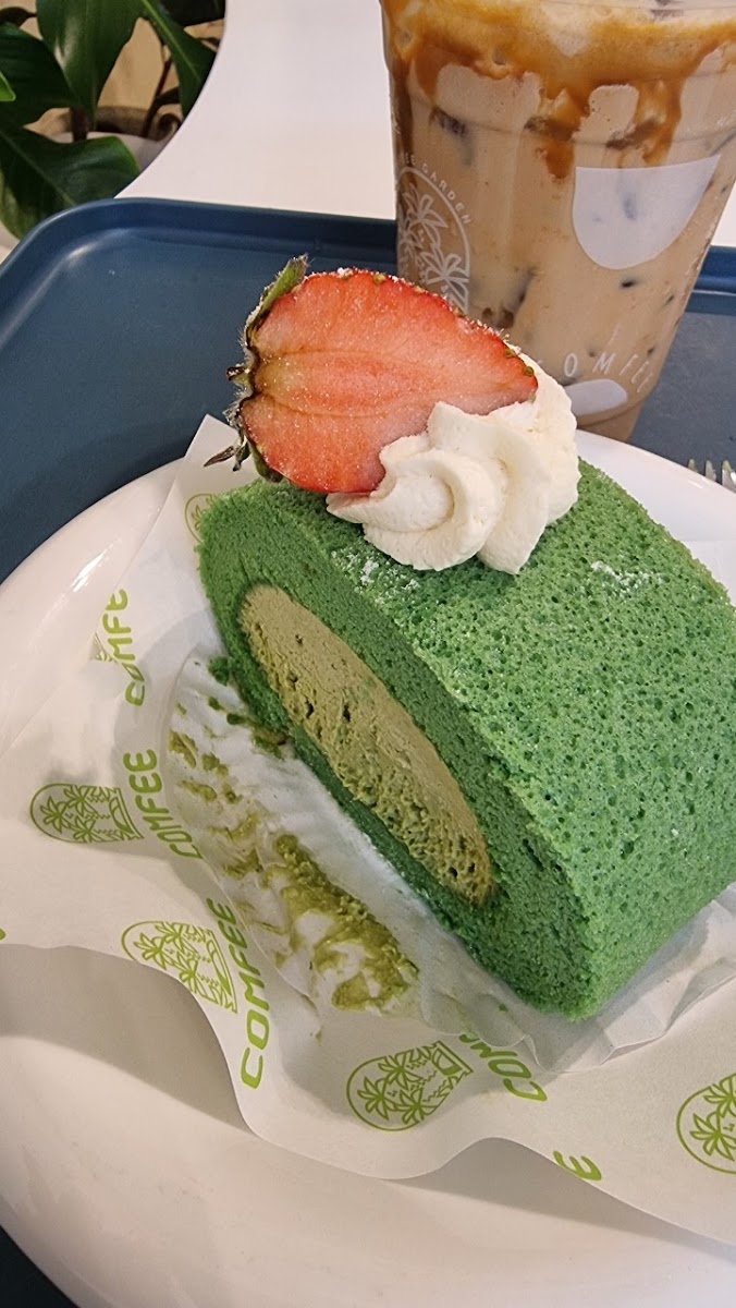 Comfee Cafe & Brunch - Phuket Old Town Photo 8