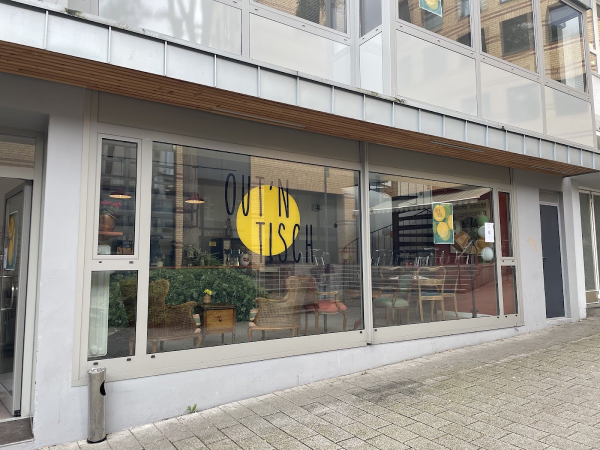 Out’n Tisch Cafe Restaurant