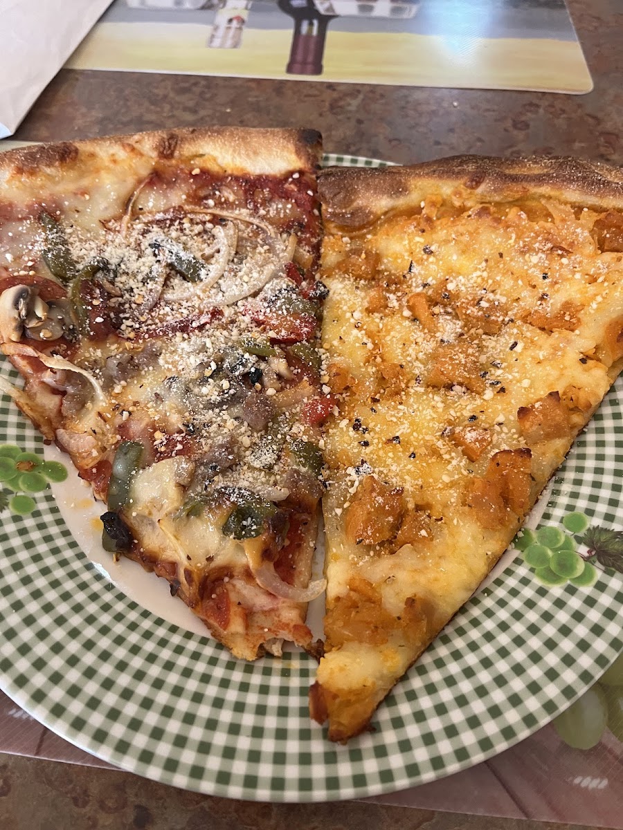 New York Pizzeria Photo 2