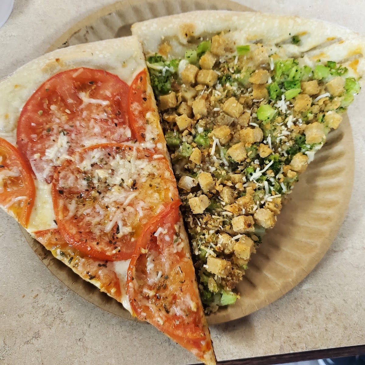 Angelina's Apizza Photo 6