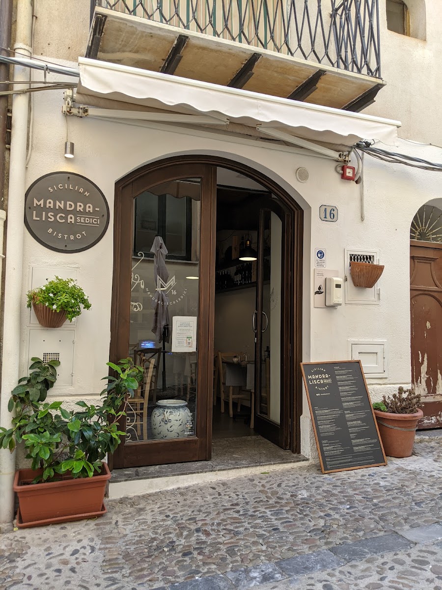 Mandralisca Sedici (16)