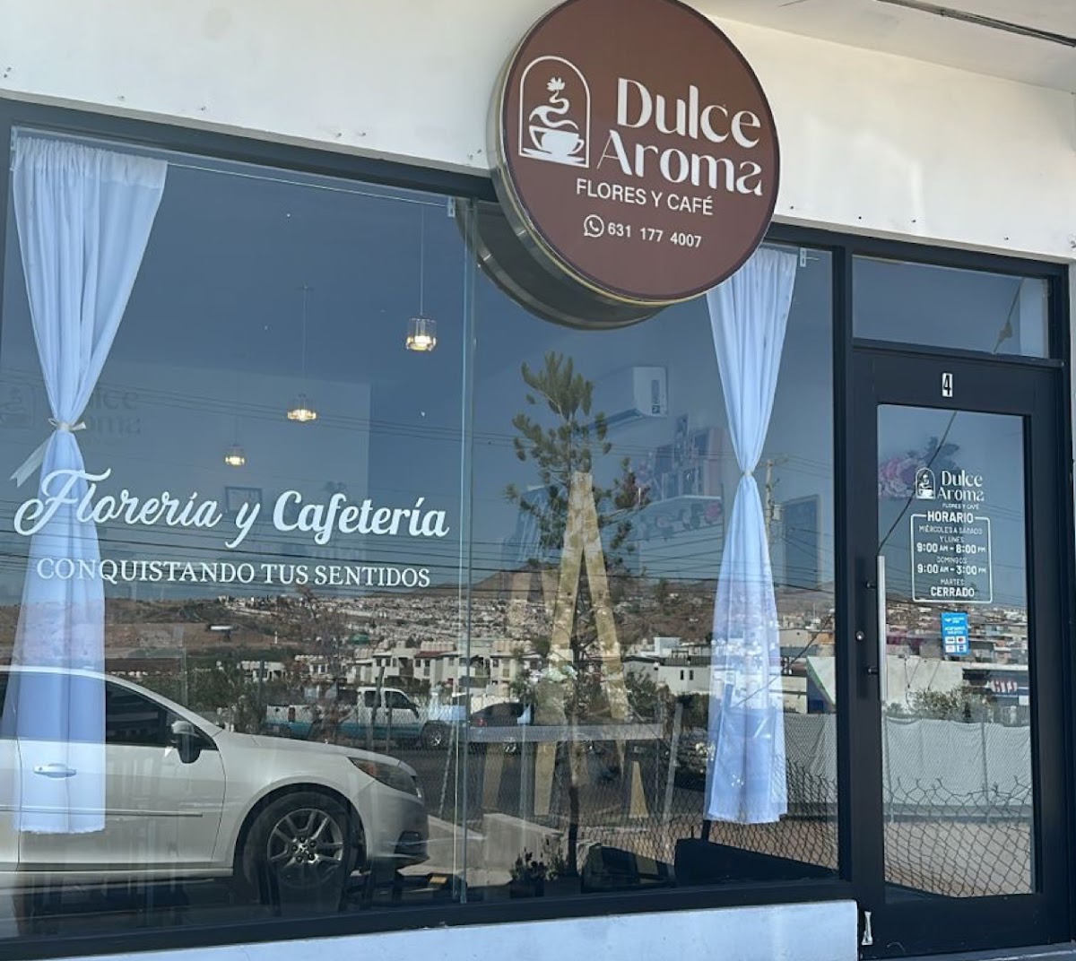 Dulce Aroma Flores y café