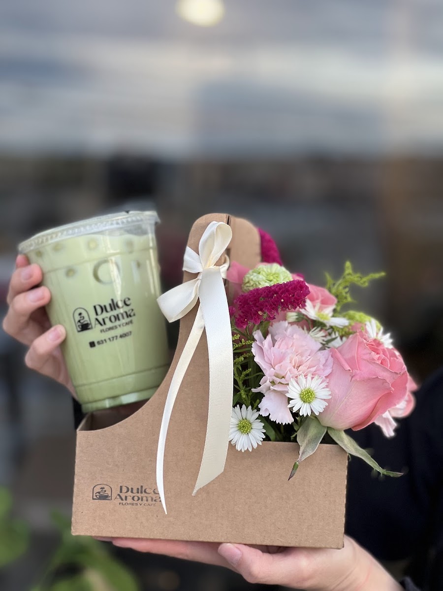 Dulce Aroma Flores y café Photo 4