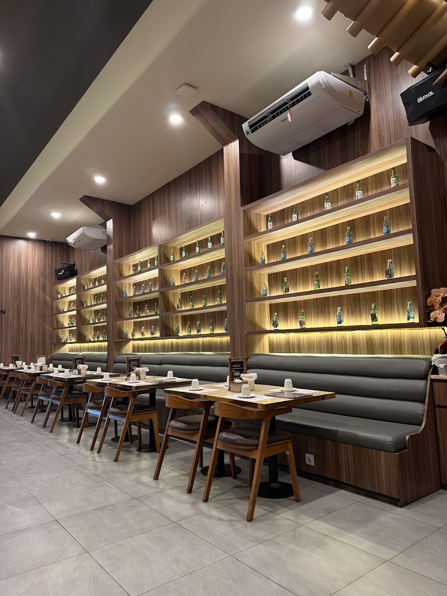 Bamsae 밤새 Korean Restaurant Manyar Photo 3