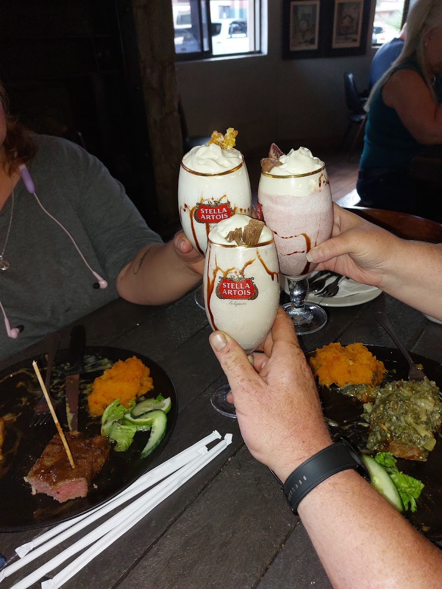 Horse And River Pub & Grill Photo 9