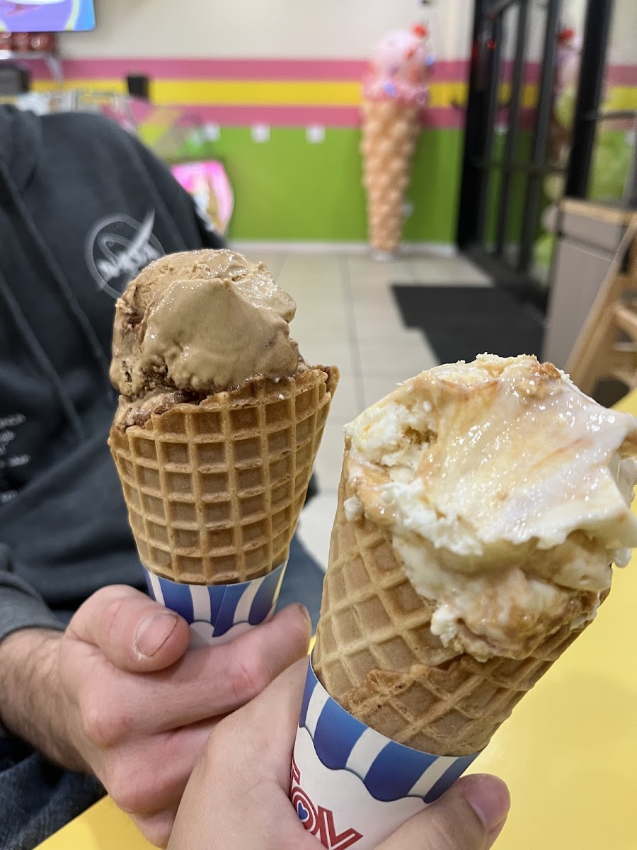 Panchitos Ice Cream Photo 8