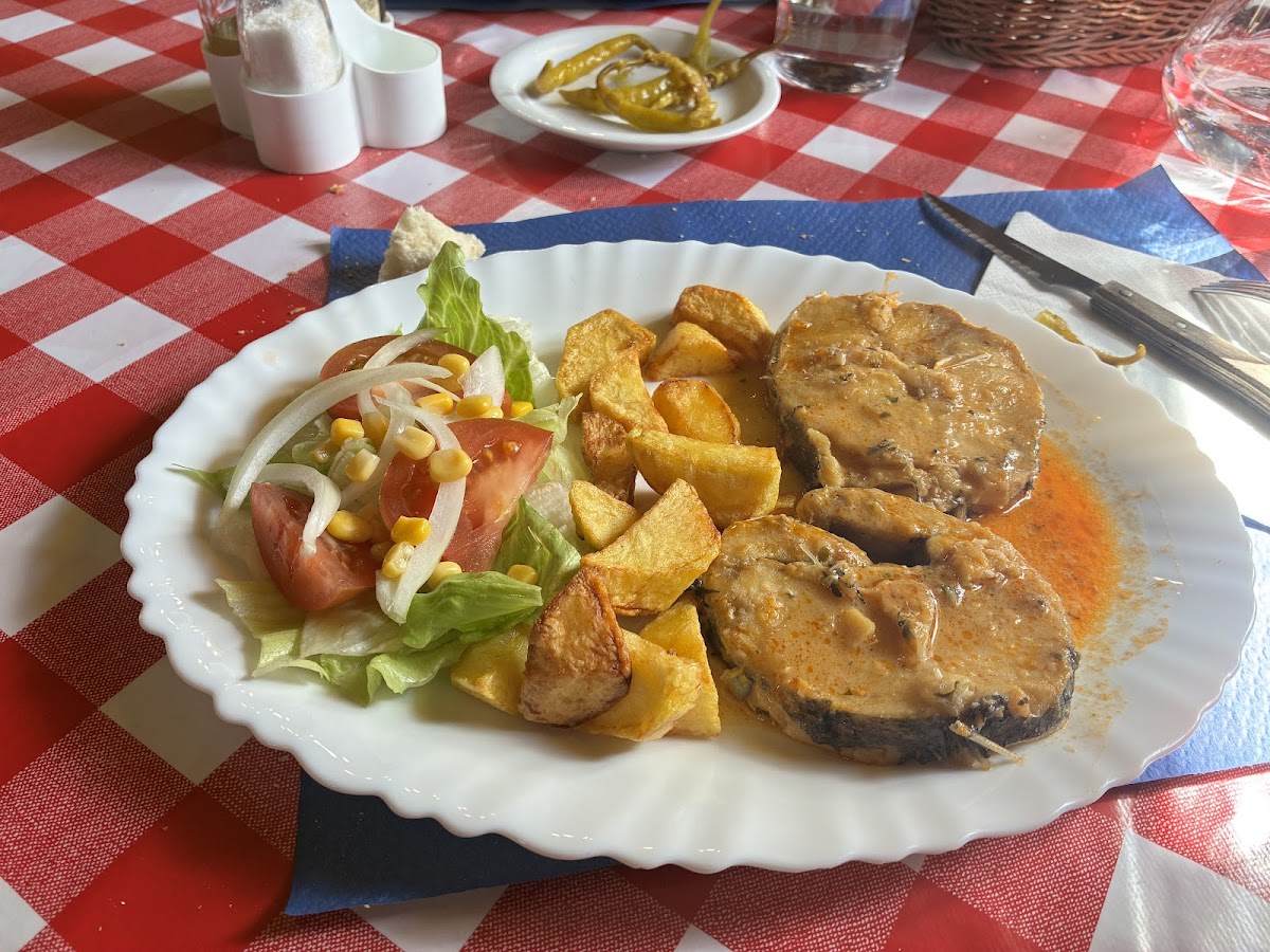 Restaurant Jacques De Molay Photo 3