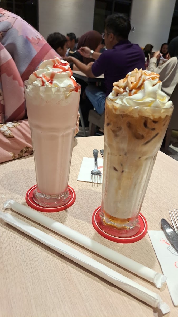 Secret Recipe Puncak Alam Photo 9