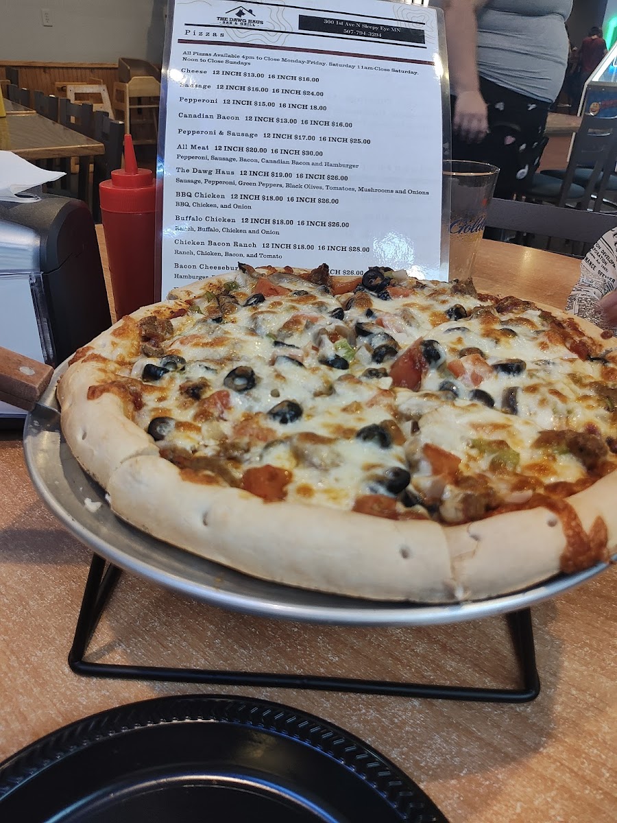 The Dawg Haus Bar and Grill Photo 3