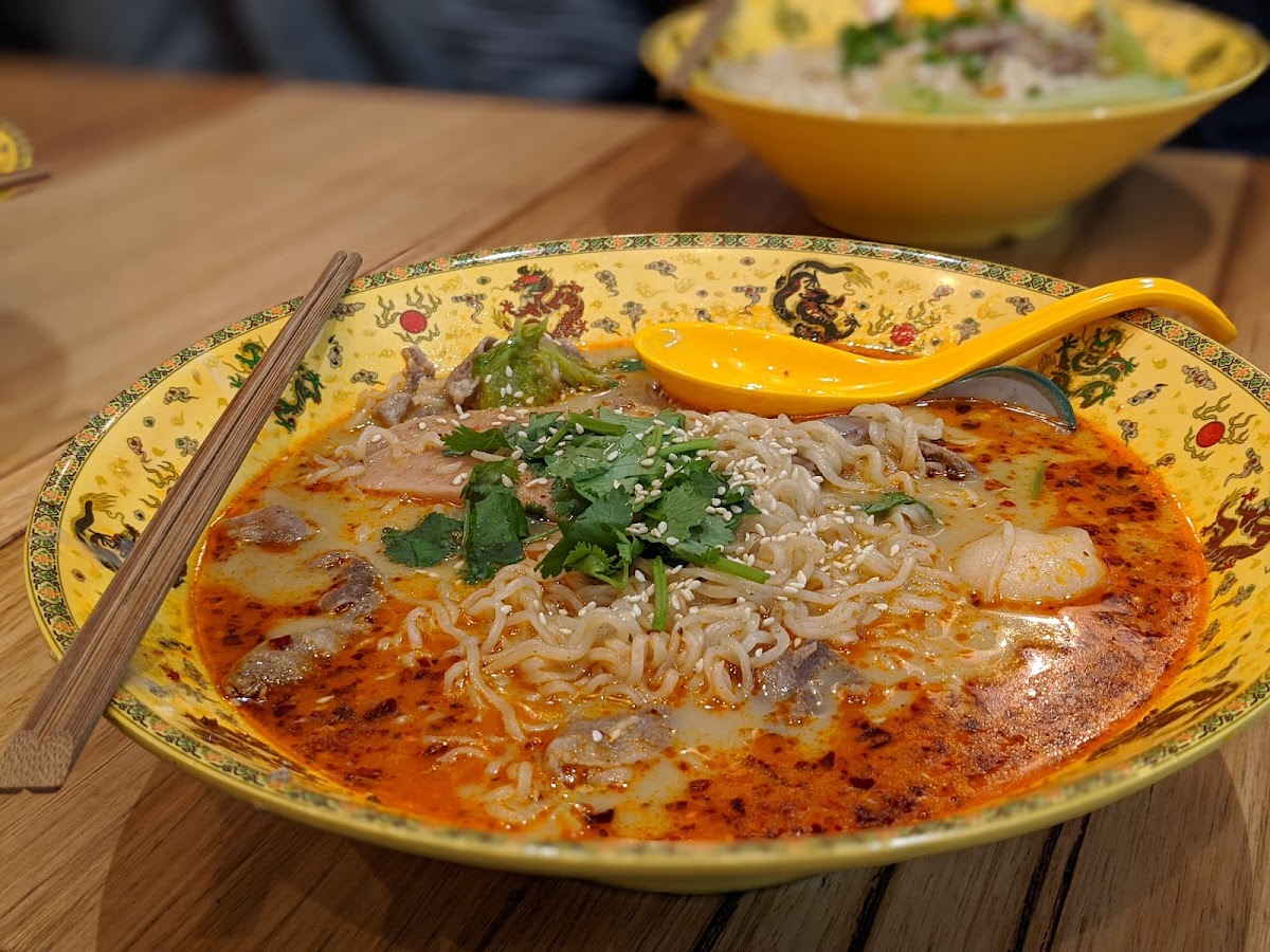 Golden Roc Hot Pot 麻辣鲜生 Photo 6