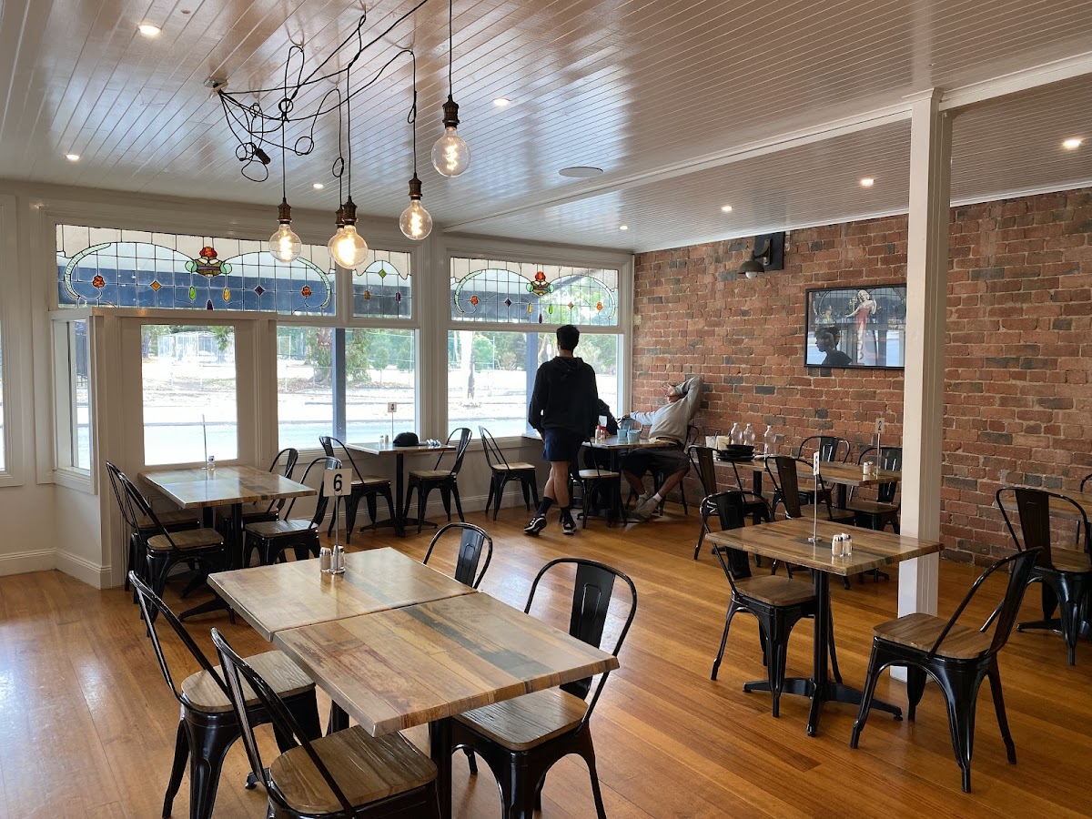 Cafe Belle Photo 6