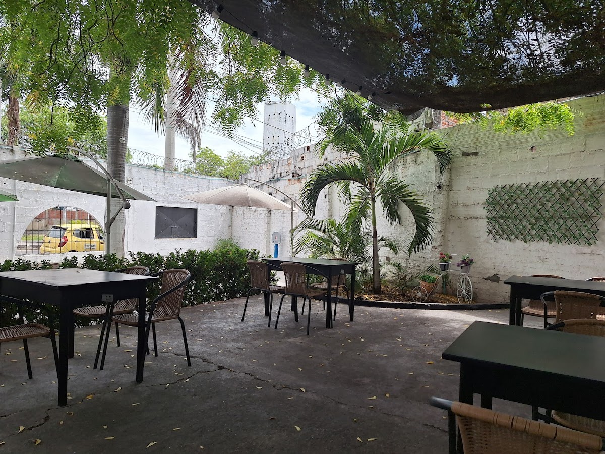 COCORA GASTROBAR Photo 4