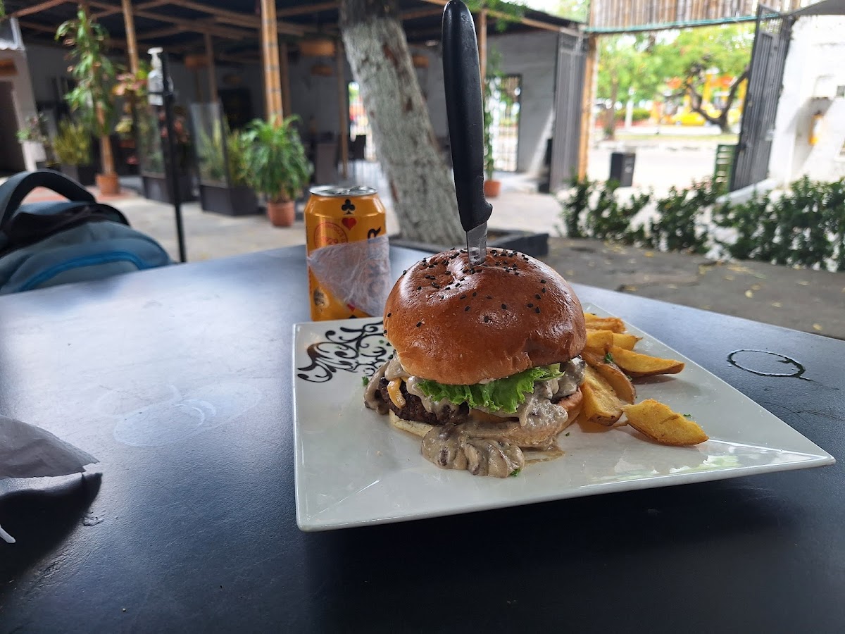 COCORA GASTROBAR Photo 7