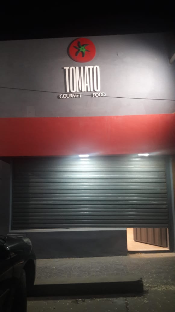TOMATO gourmet food