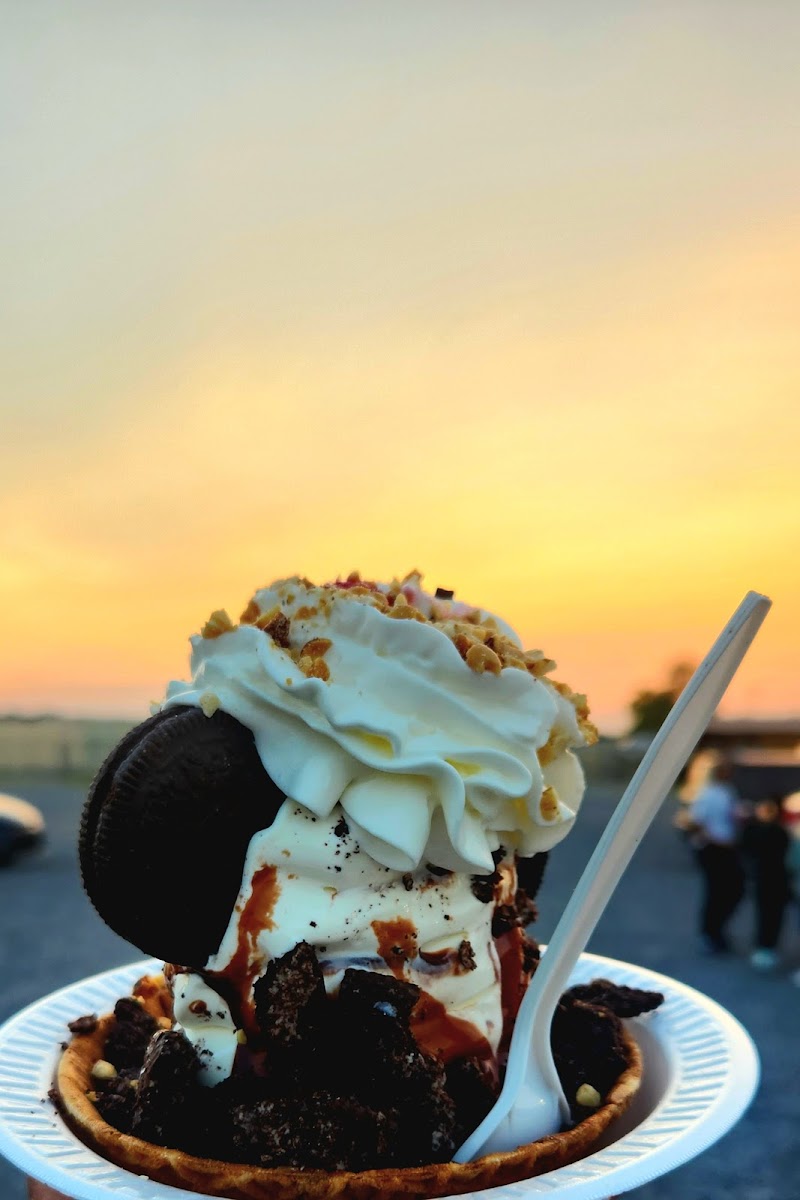 Tad's Dairy Barn Photo 7