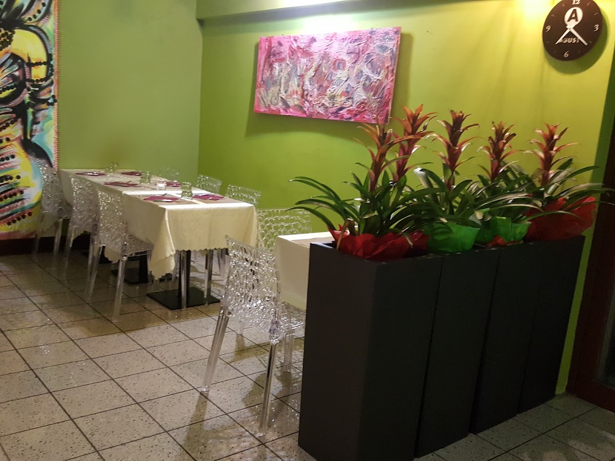 Ristorante bar Shining Star