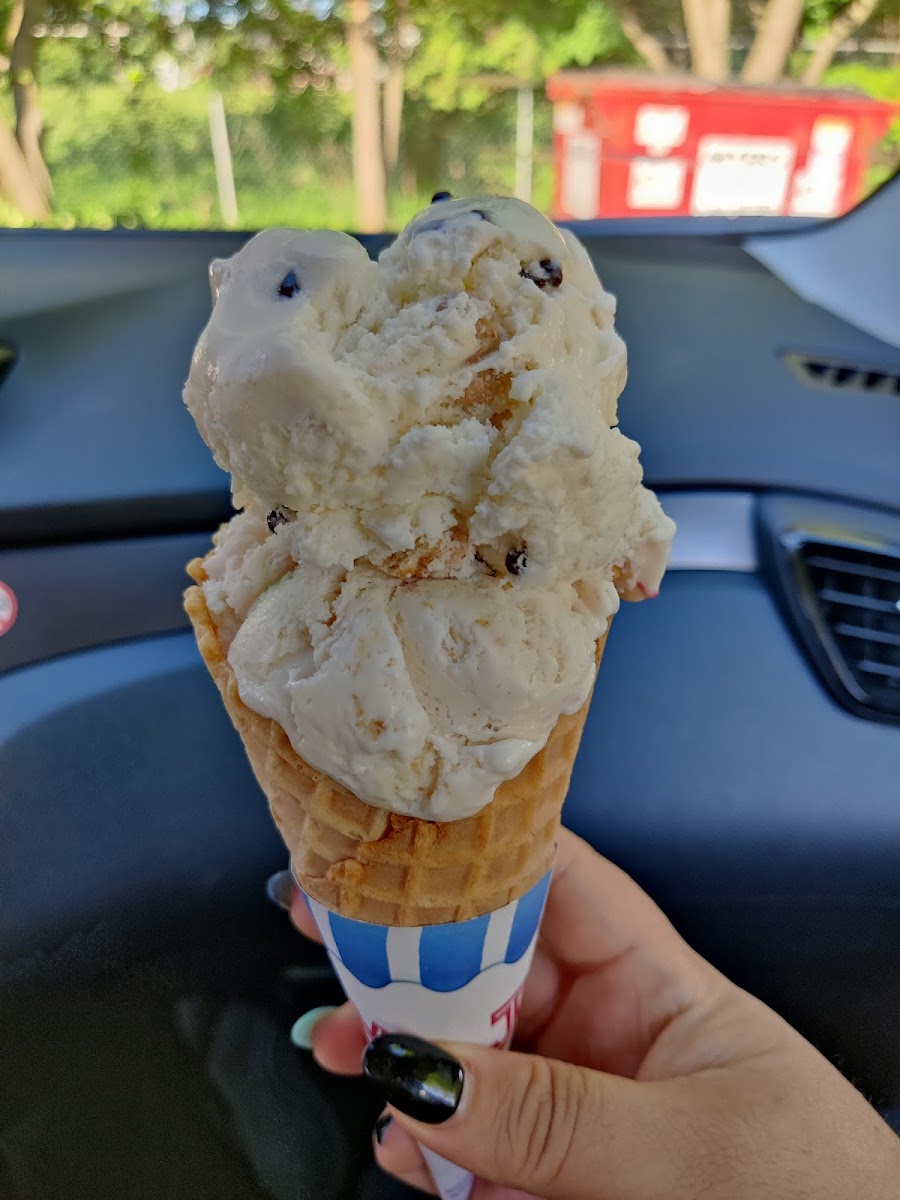 Milkhouse Ice Cream Photo 8